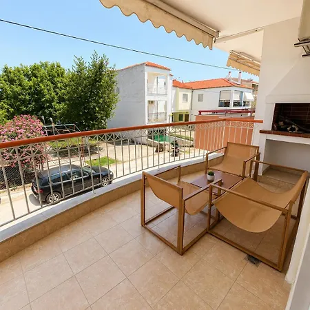 Summer 2 Bedroom Appartement